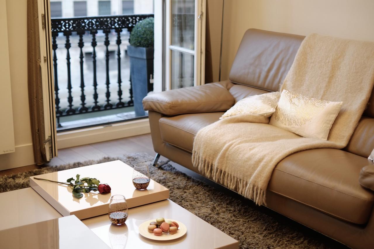Two Bedroom Luxury Apartment - Balcony With View Of Notre Dame Paris Dış mekan fotoğraf
